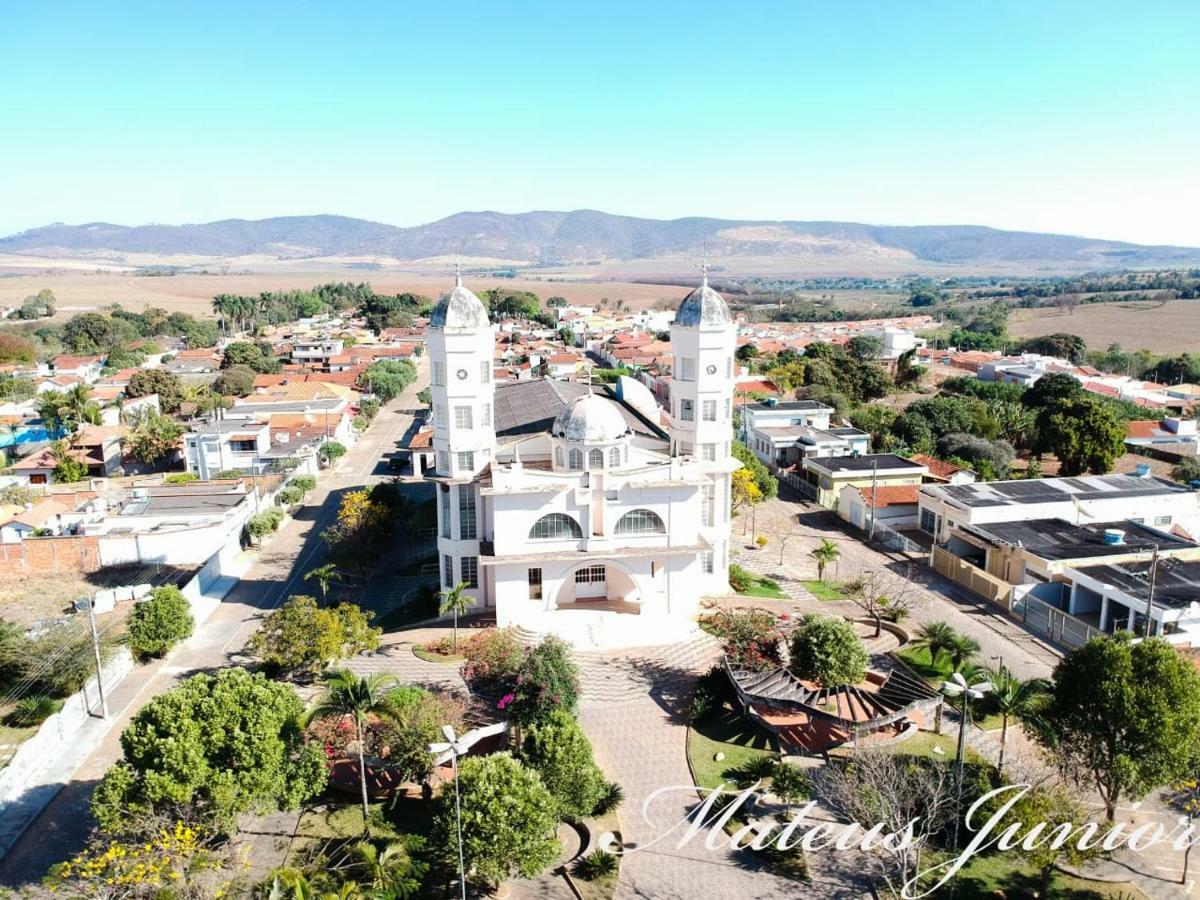 Villa Pouso Calixtrato São João Batista do Glória Exterior foto